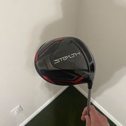 Right Handed Taylormade Stealth Driver 9.0 Degrees