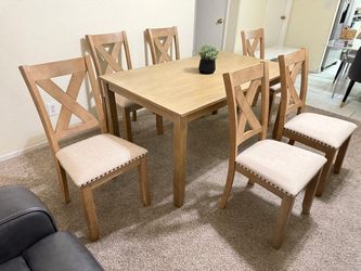 Free Delivery 🚚 Light Wood 7-Piece Dining Set from Ashley Furniture