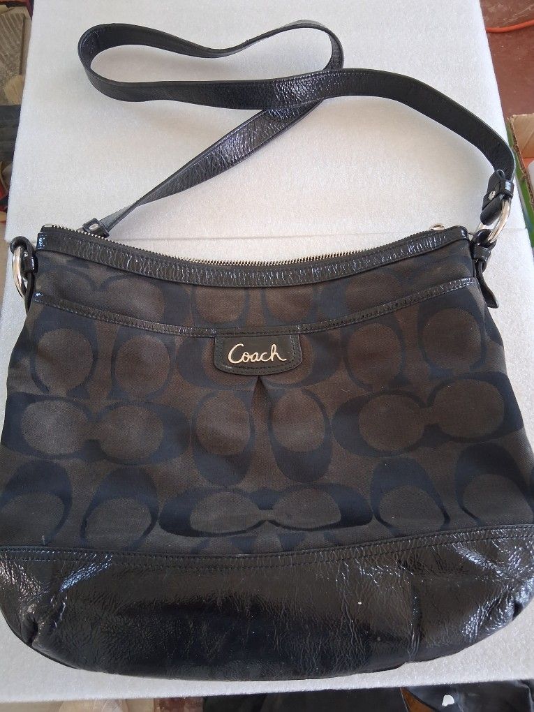 Coach Purse (Authentic)