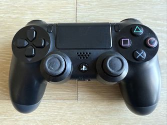 ***NO TRADES!!!*** Jet Black DualShock 4 controller ***NO TRADES!!!***