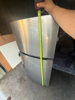 Refrigerator