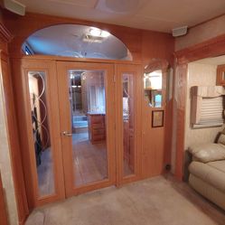 2007 Cardinal Forest River M-34QS