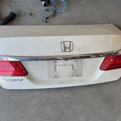13-15 Honda Accord Trunk Part