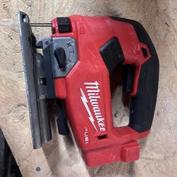 Milwaukee M18