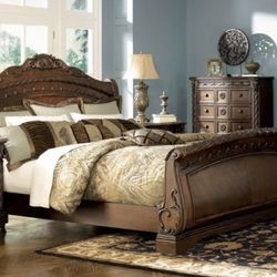 Ashley Sleigh North shore Bed
