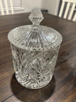 Clear crystal candy jar