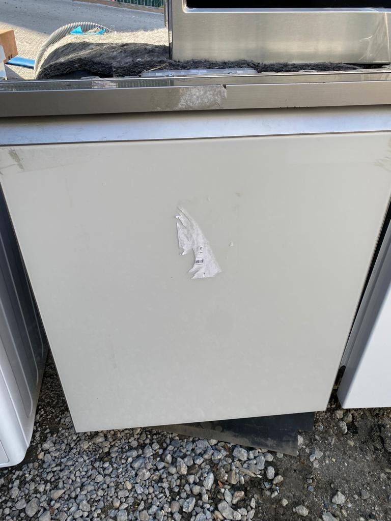 Bosch Dishwasher New Openbox ..panel Ready White Or Stainless..WARRANTY