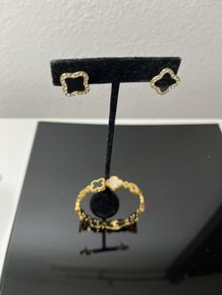 Cloverleaf Earring And Bracelet