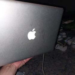 MAC BOOK  PRO WITH CHARGER