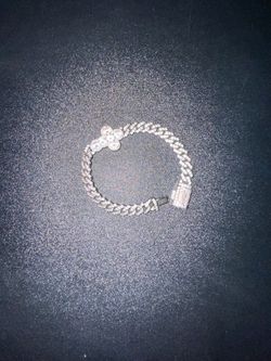 Shop gld cross bracelet