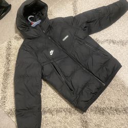 Nike Puffer Jacket (small) Men