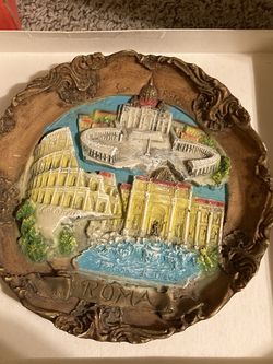 Rome Souvenir (round plaster plaque)