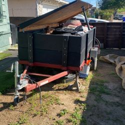 Trailer 4’x8’ 2007 Placas Vijentes  Asta 09/30 /2027