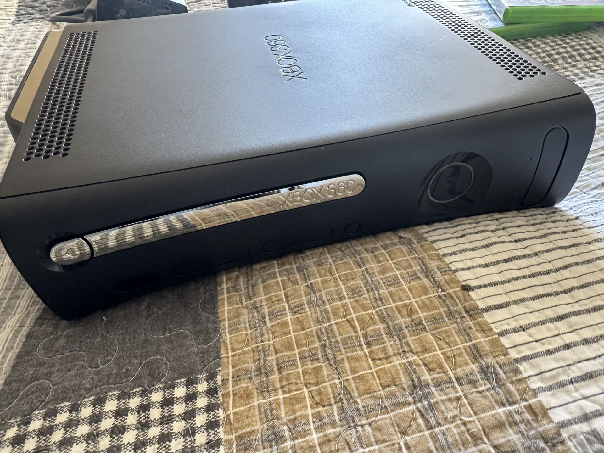 Xbox 360 Elite 120gb With Controller And Games