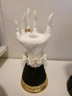 Bath and body works candle holder