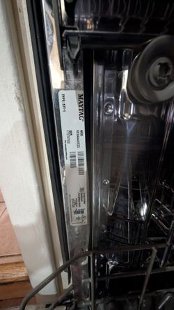 Maytag dishwasher