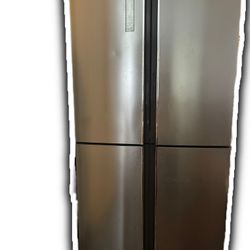 Hisense Counter-Depth 20-cu ft. 4 - Door French Door Refrigerator 