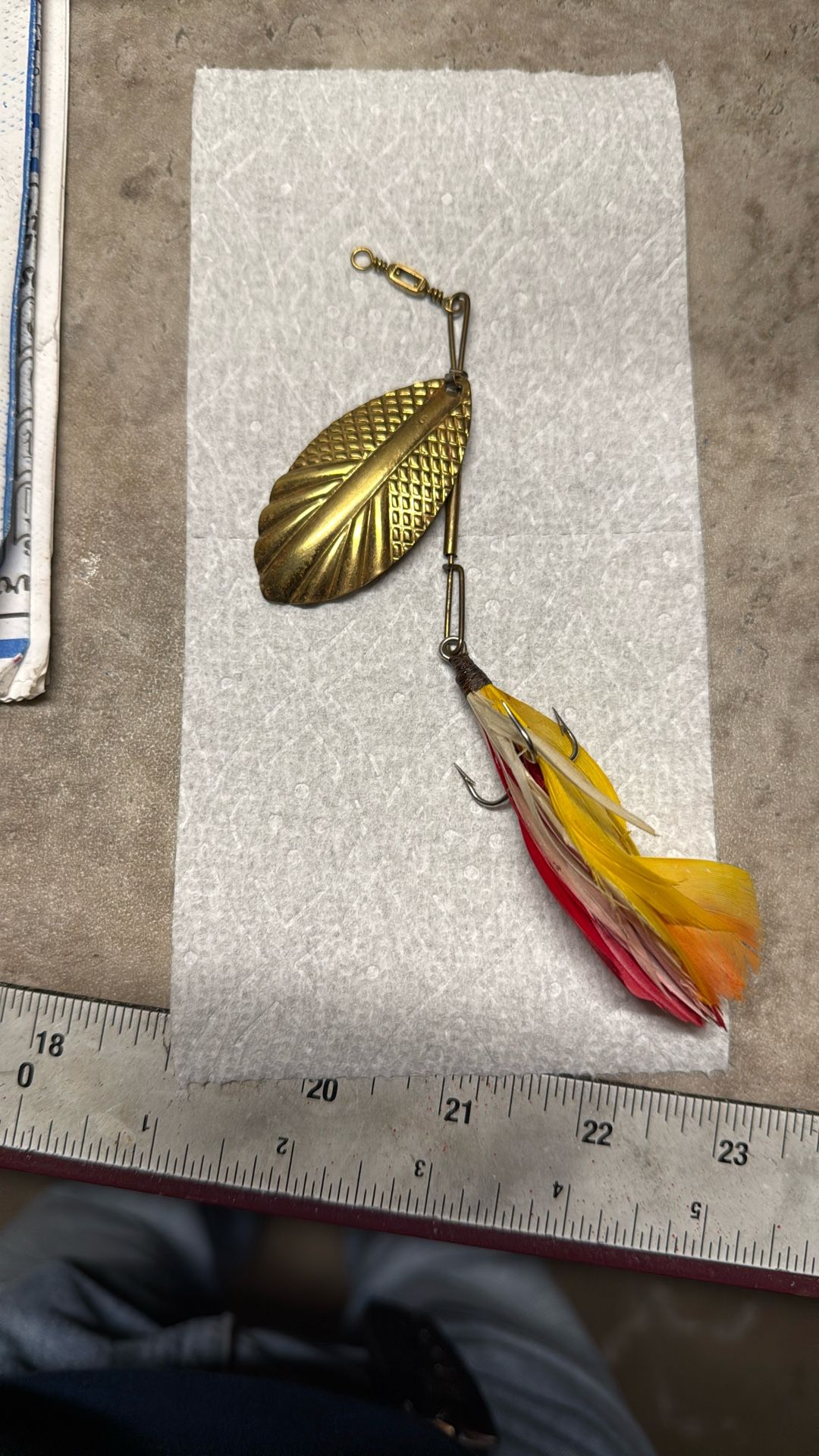 Unknown vintage spinning lure