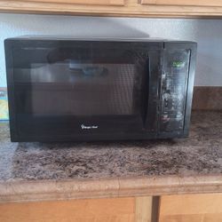 Magic Chef Microwave 