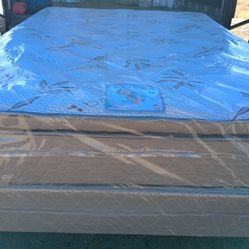 Brand New Queen Size Pillowtop Mattress Included Box Spring Free Delivery 