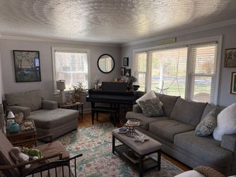 Ellis Furniture Sofa and Chaise
