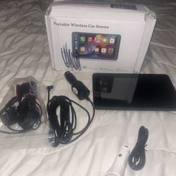 Apple Carplay W Backup Camera