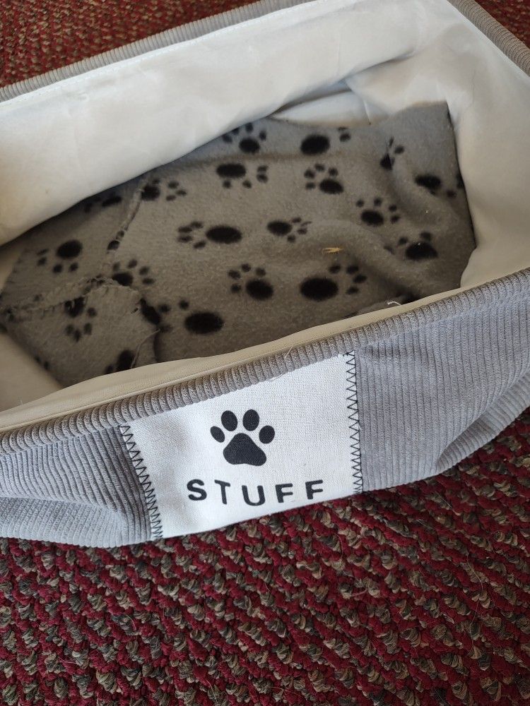 Dog Toy Holder
