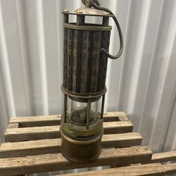 Vintage Lantern 