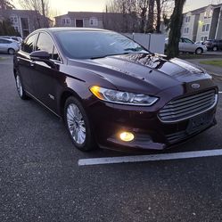2013 Ford Fusion Energi