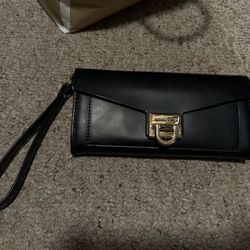 Michael Kors Wristlet Wallet 