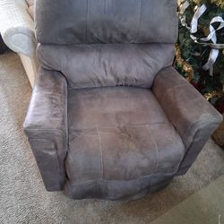 Ashley Recliner 