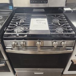 30 in. 5.0 cu.ft.Freestanding Gas Range in Stainless Steel with Griddle