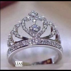 New 18k White Gold Engagement Ring 