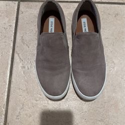 Grey Steve Madden Slip-ons