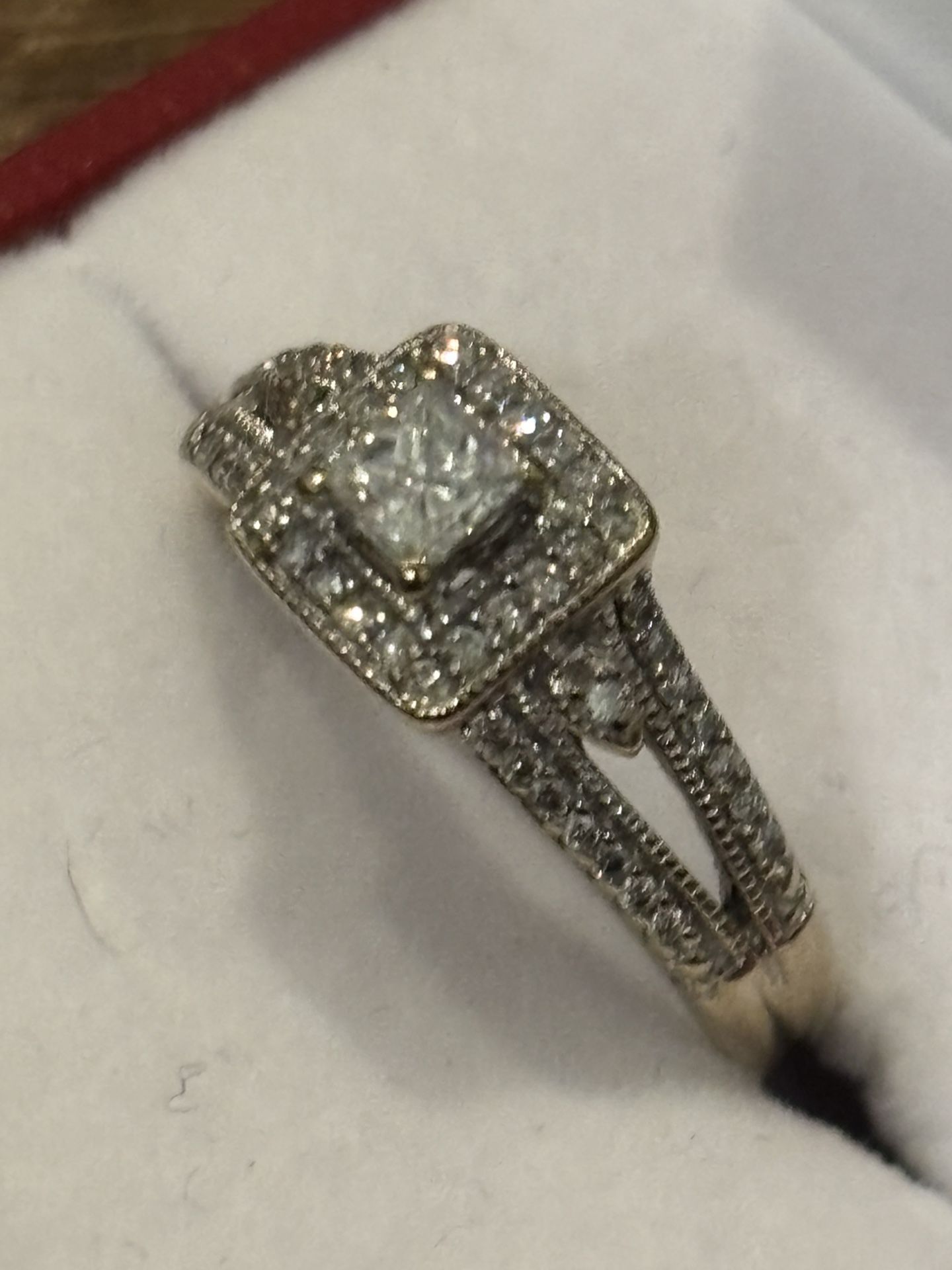 Modern 14kt White Gold Princess Cut Diamond Ring