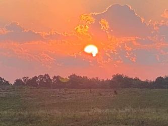 SUNSET IN FENNVILLE MICHIGAN PICTURE