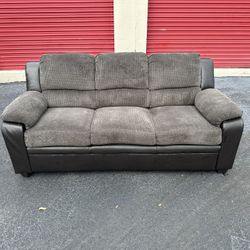 Comfy Nice Gray Sectional Couch🔥🔥