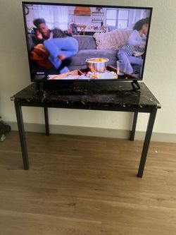Black dining table $50 obo