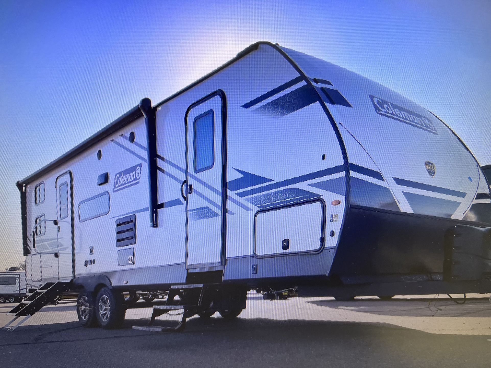 2023 COLEMAN LIGHT 2755BH