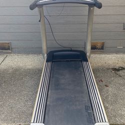 AFG incline treadmill