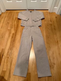 New - Woman’s sweat outfit