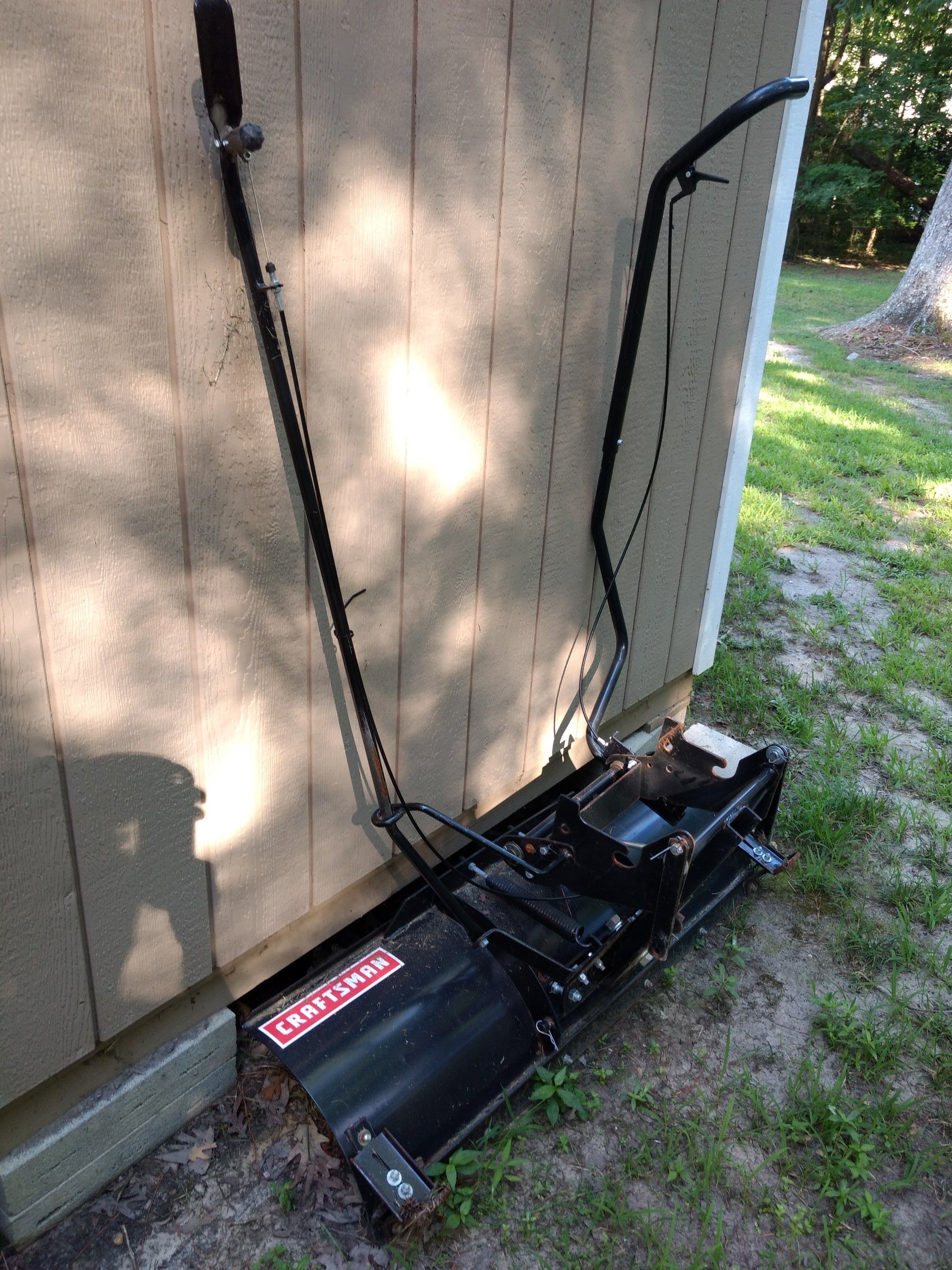 Craftsman T3200 48" lawn tractor for Sale in Carrollton, VA OfferUp