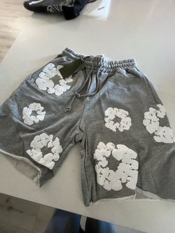 Denim shorts grey