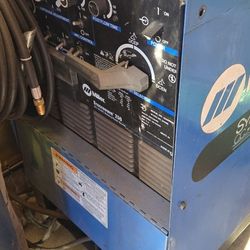 Miller Syncrowave 250 