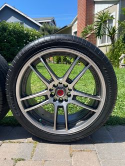 Universal 5 Lug Nut Rims & Tires/ universal Rines & Llantas De 5 birlos (5x100)&(5x114.3) Size: 18”