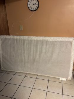 Single bed with base and mattress