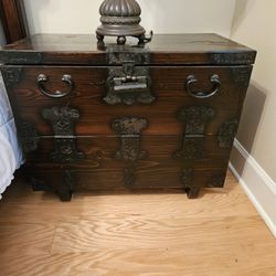 Korean Chest