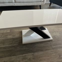 Coffee Table With Two Table Is Very Clean Nothing Scratched