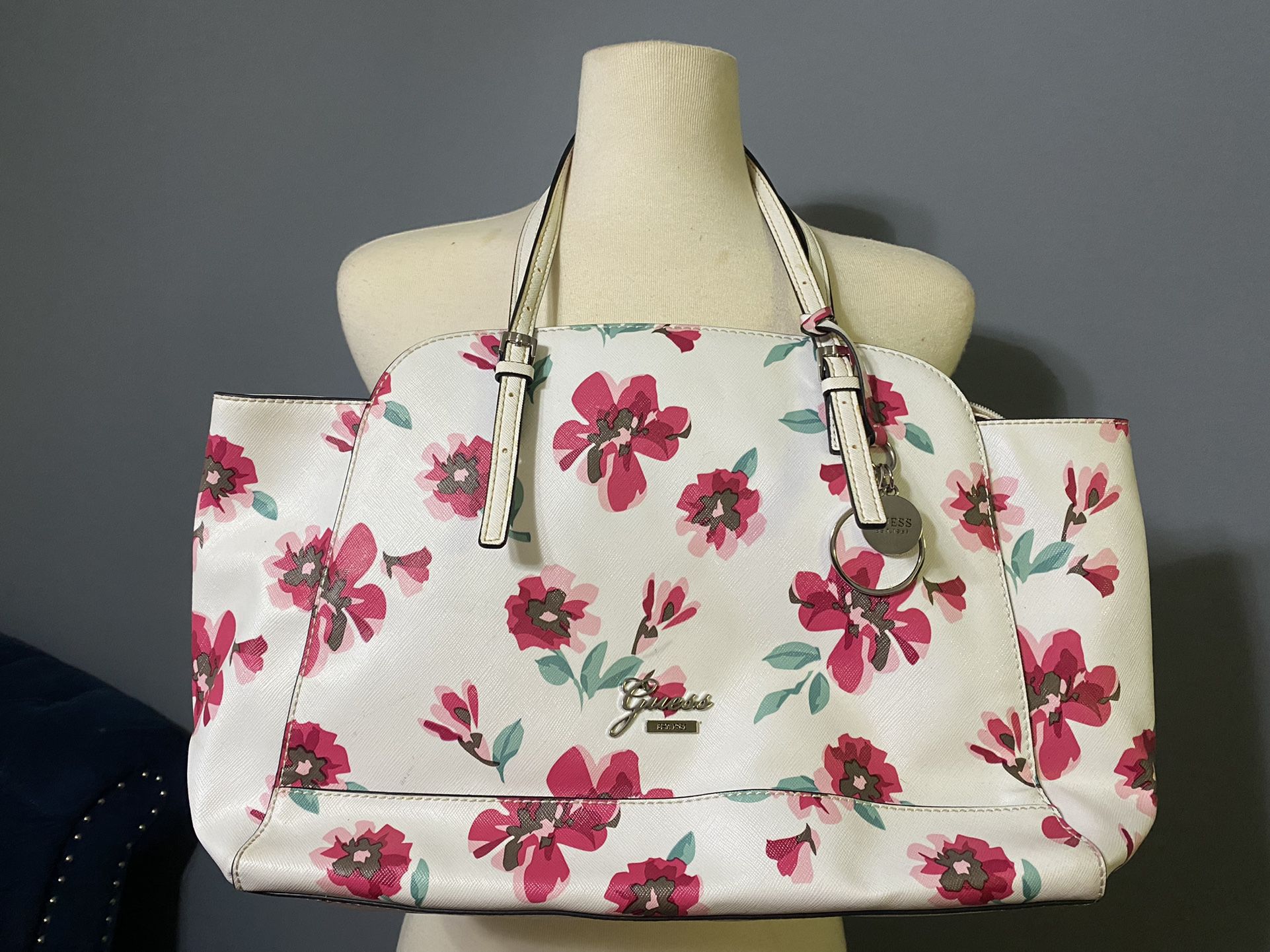 White and Floral Print Leather Guess Bag