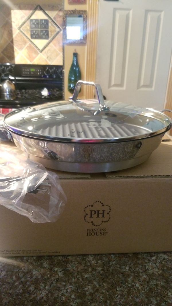 Princess house Healty 13. Electric Grill pan. for Sale in Houston, TX